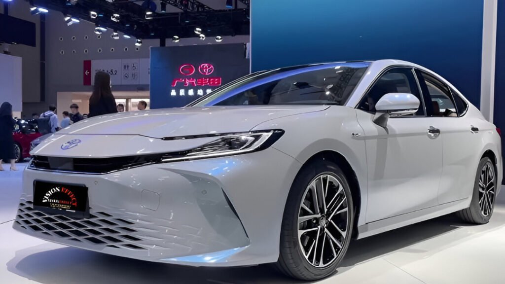 Toyota Camry 2025